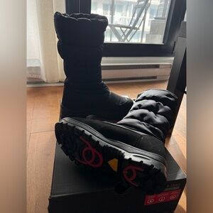 Banff Trail winter boots w/ ice grips